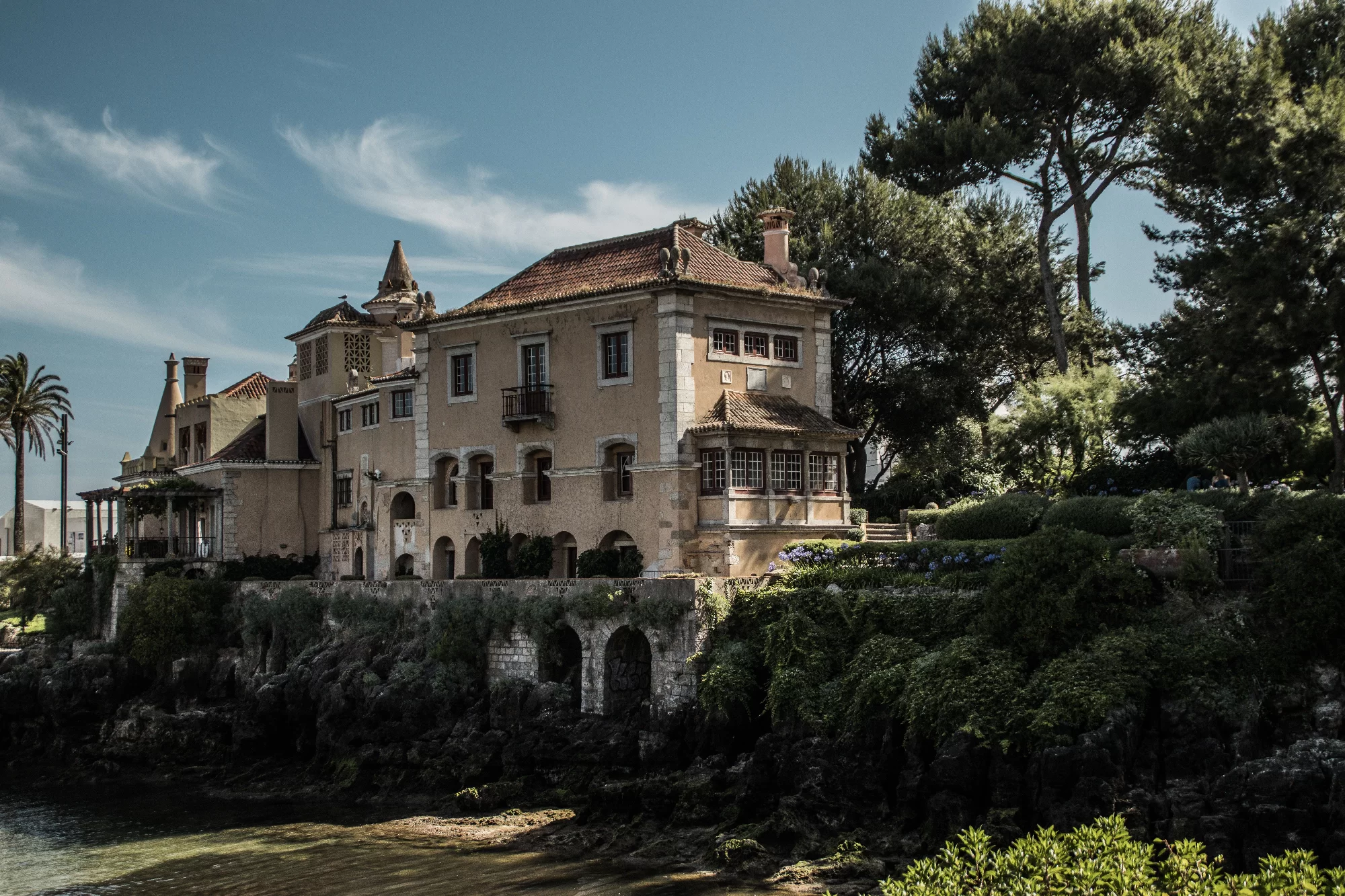 Rainy Day Activities in Cascais for Families